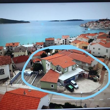 -Villa Sjor -Primosten-Apartmani- Has 2 Large Apartments And 2 Smaller Ones -Primosten Lokvice 6 外观 照片