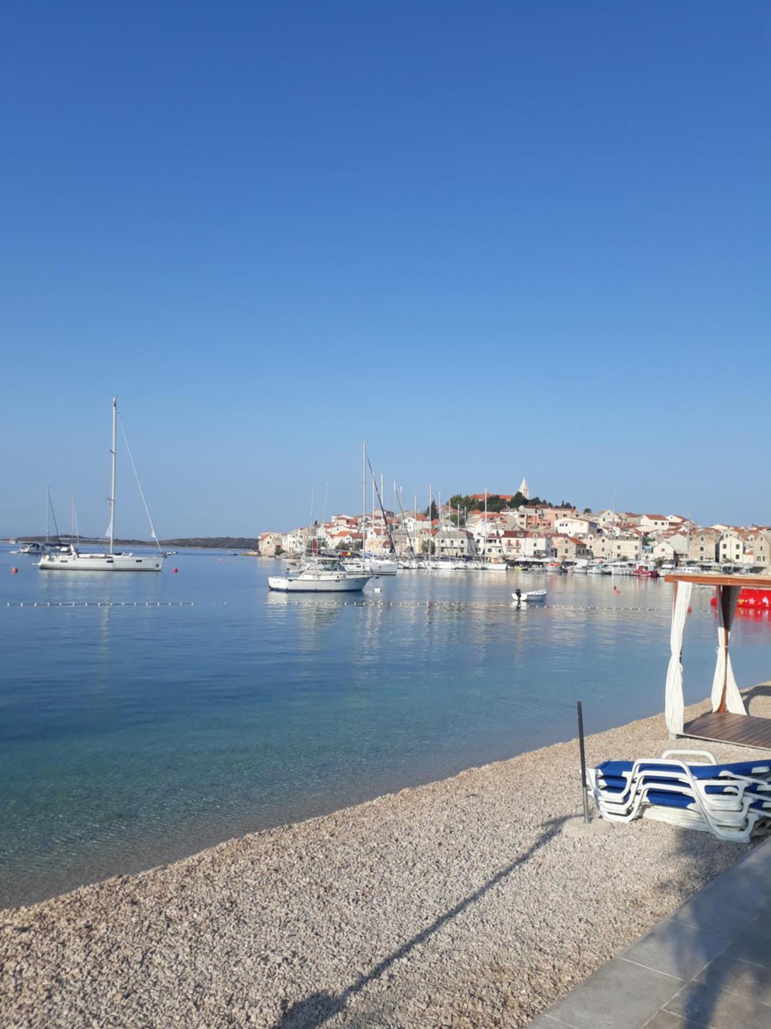 -Villa Sjor -Primosten-Apartmani- Has 2 Large Apartments And 2 Smaller Ones -Primosten Lokvice 6 外观 照片